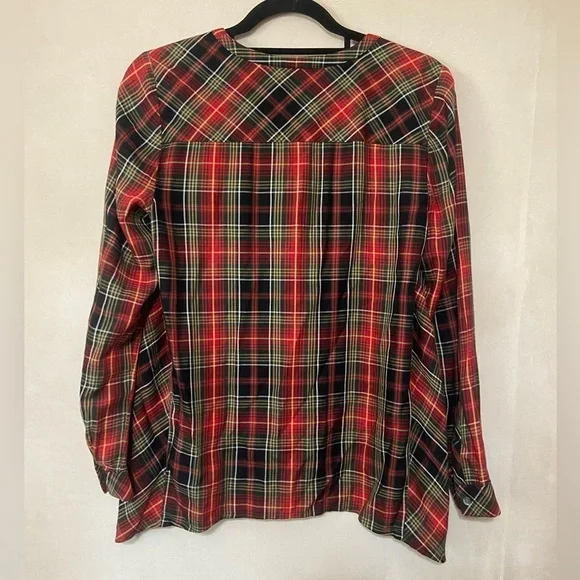 J Jill EUC plaid holiday color button down blouse with longer sides size XS Pet - Picture 5 of 5